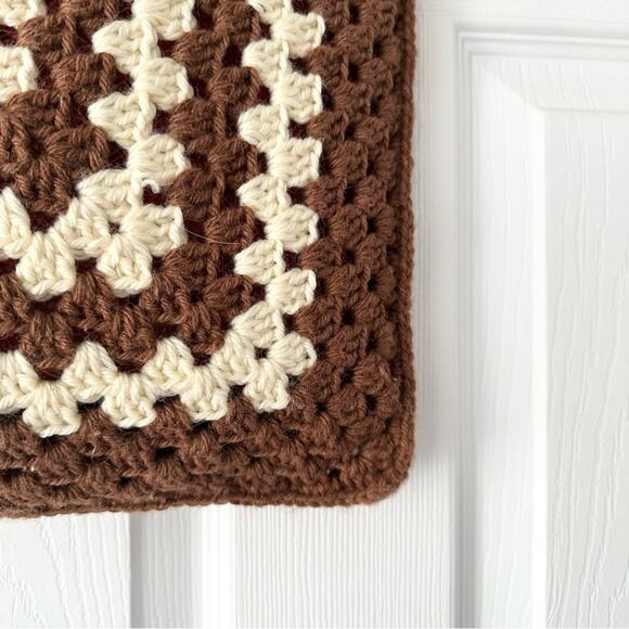 Handcrafted Made Spain Boho Vintage Retro Crocheted Granny Square Shopper Tote - Picture 3 of 10